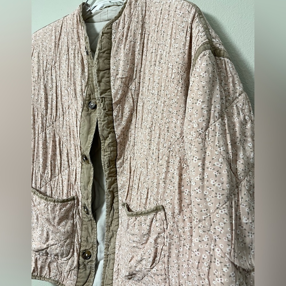 BLANK NYC Quilted Reversible Floral Jacket Women's Cream Pink Size XS - Picture 4 of 11